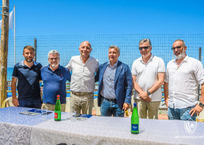 Presentazione del nuovo allenatore e adesione al passaporto ematico, la gallery